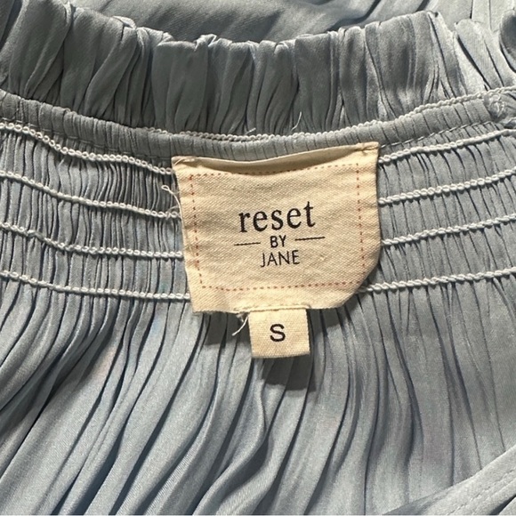 RESET by Jane Blue Pleated Tiered Mini Dress Sleeveless Halter Smocked Waist Sm - Picture 4 of 9